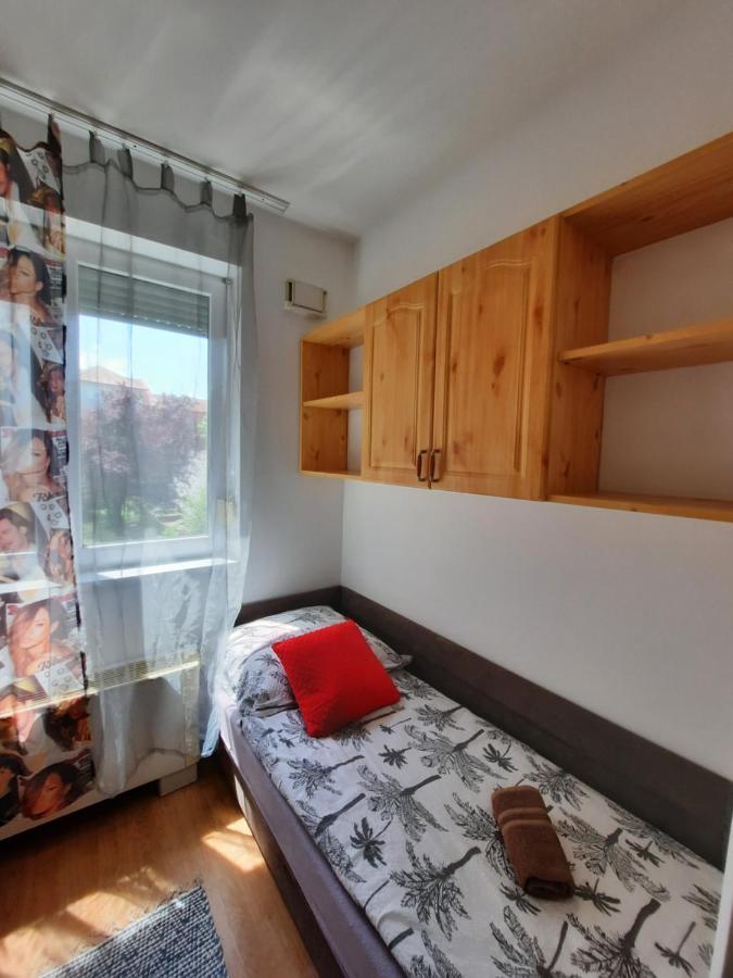 Appartamento Crazy Frog Gambrinusz Ii. Hajdúszoboszló Esterno foto