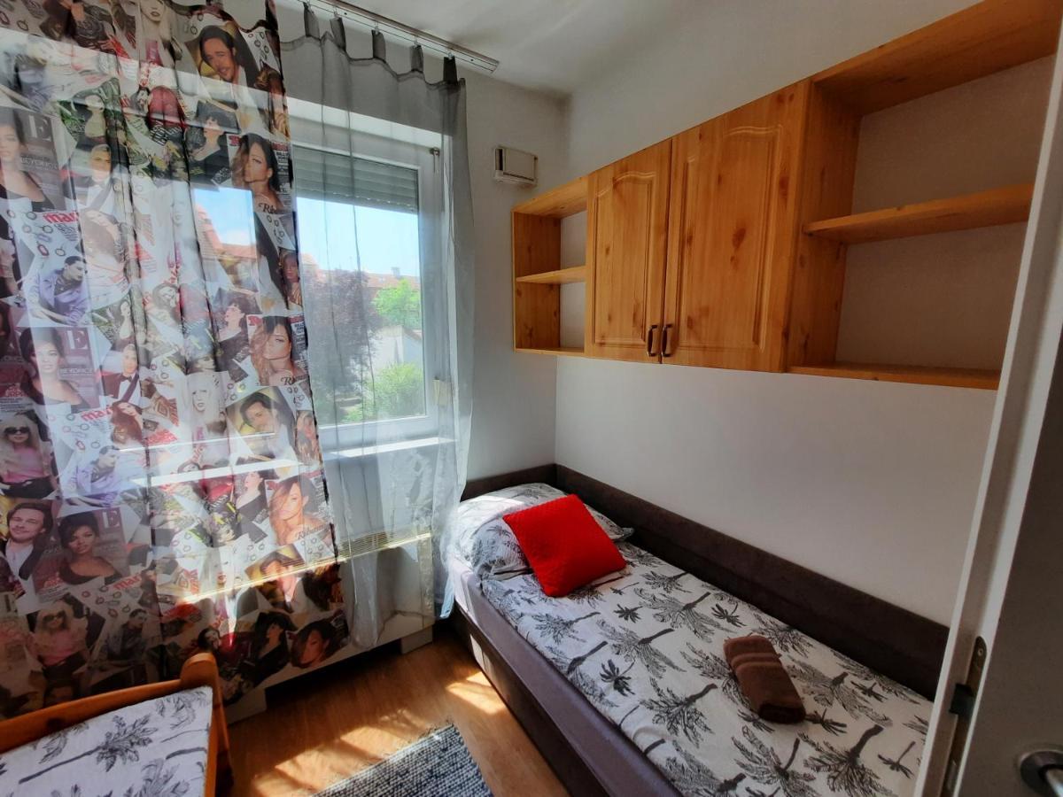 Appartamento Crazy Frog Gambrinusz Ii. Hajdúszoboszló Esterno foto